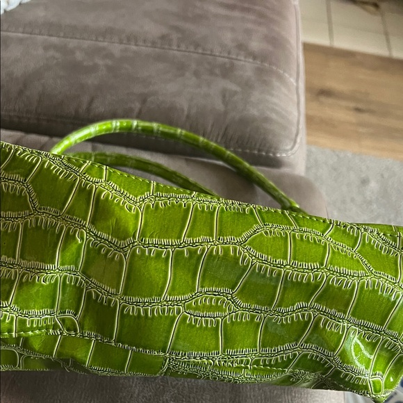 Green Textured Women's Handbag - Picture 5 of 5